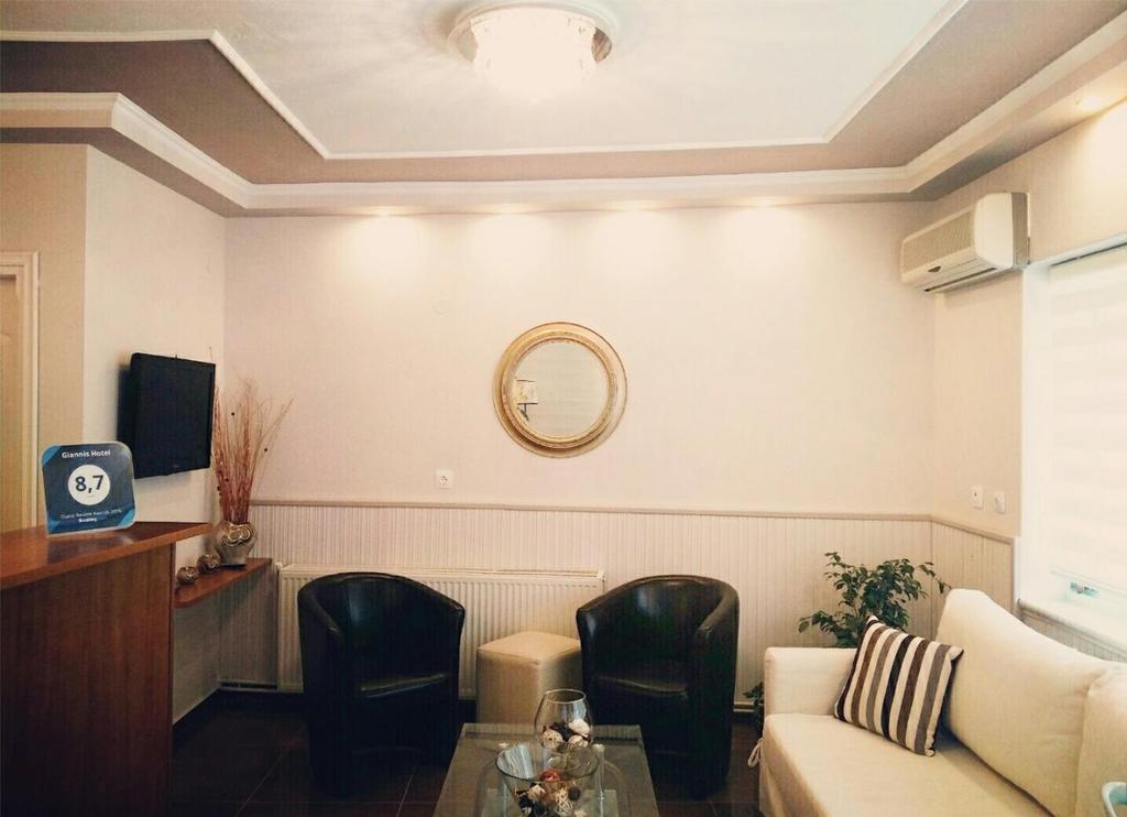 Χώρος υποδοχής του Giannis Hotel